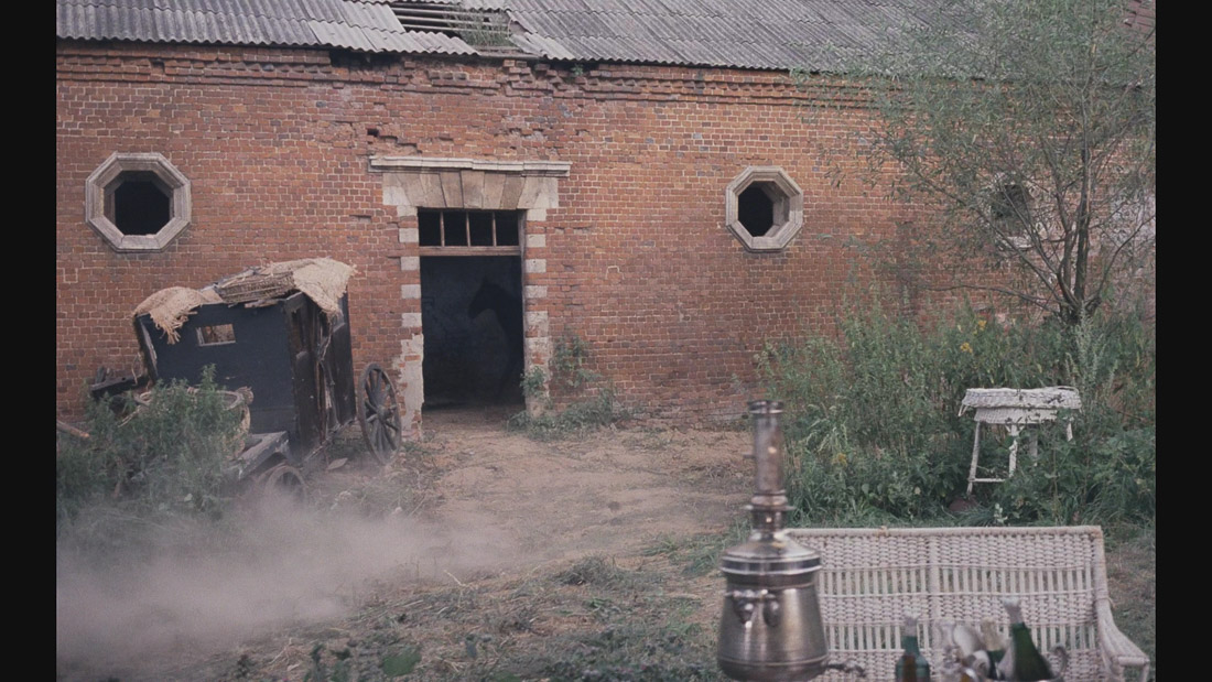 фильм Мой ласковый и нежный зверь (1978), Усадьба Валуево, Московская область, Ленинский район (Новая Москва).