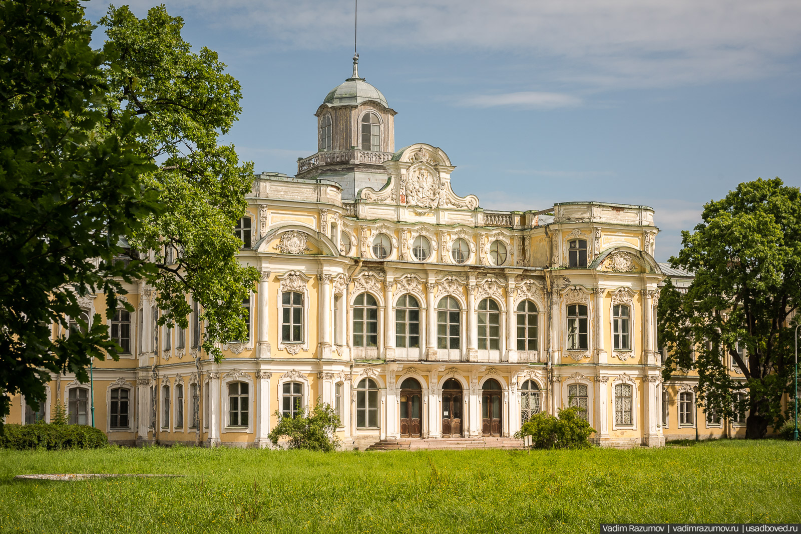 Усадьба Знаменка, Петергофская дорога