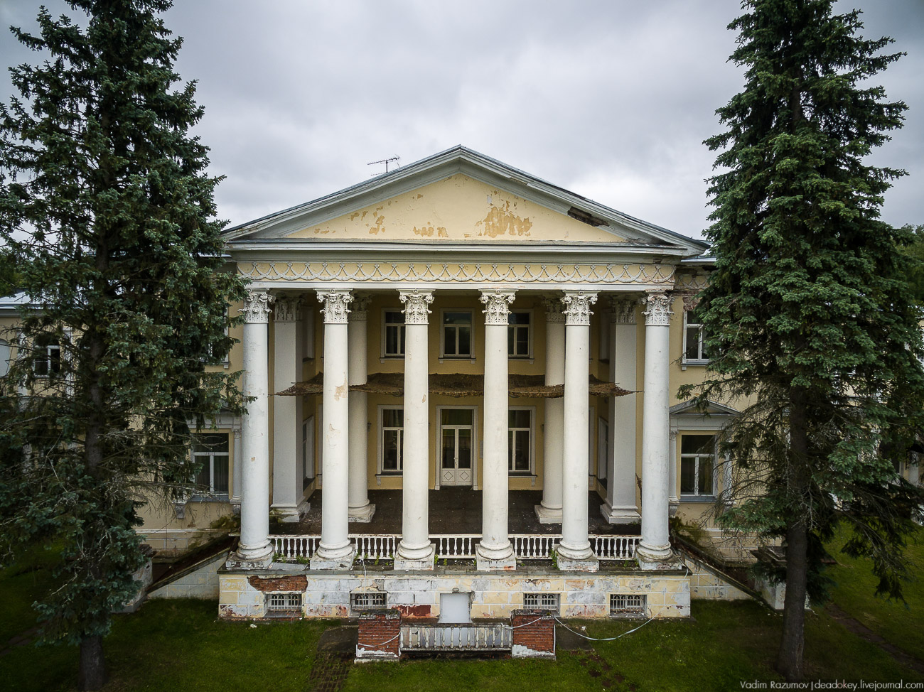 усадьба Введенское с квадрокоптера и дрона, Одинцовский район, Звенигород