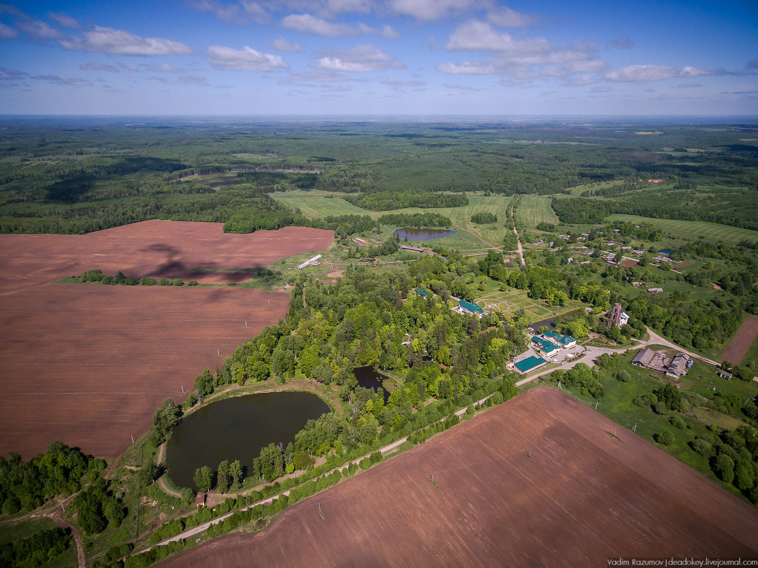 усадьба Воронино с дрона, квадрокоптера, Ярославская область, Ростовский район