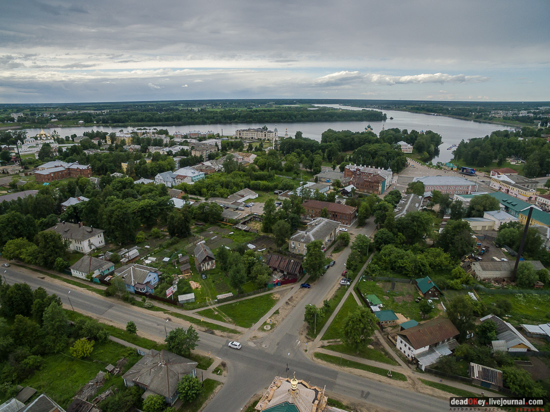 монастыри Углича с квадрокоптера