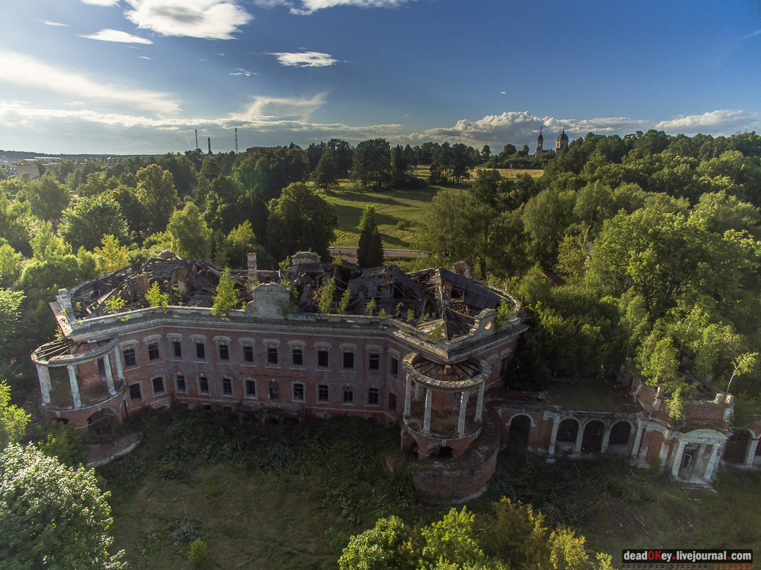 усадьба Семеновское-Отрада с квадрокоптера