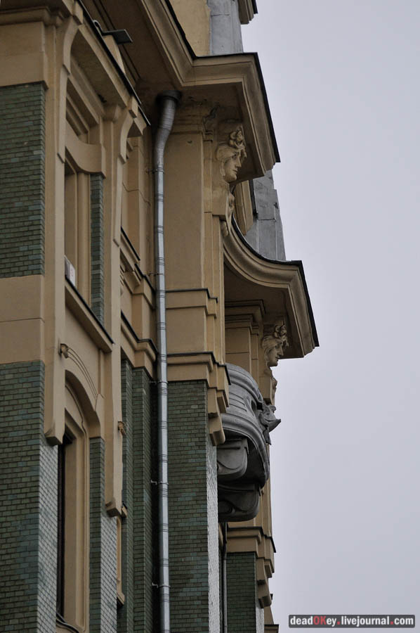 Гостиница Боярский двор (Дом Московского страхового общества), 1901-1903, архитектор Ф.О. Шехтель при участии А.А. Галецкого, Старая пл., д.8