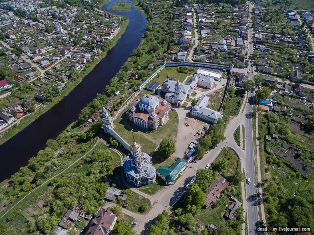 Борисоглебский монастырь, г. Торжок, фотографии с квадрокоптера