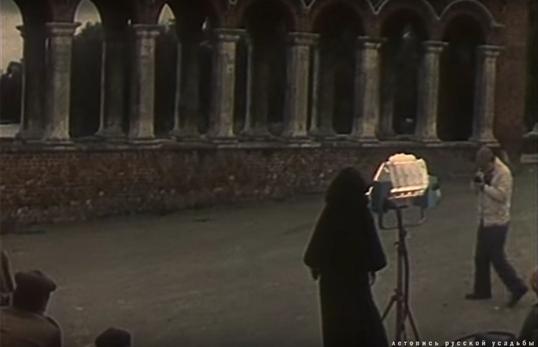 усадьба Марфино в фильме Женщина которая поет