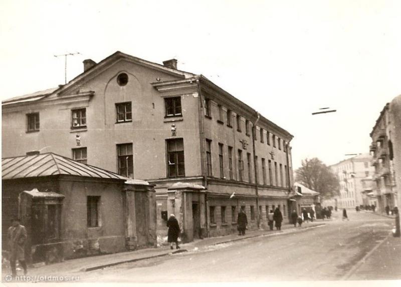 усадьба A. M. Полторацкого (Сабашниковых), Б. Левшинский пер., 6