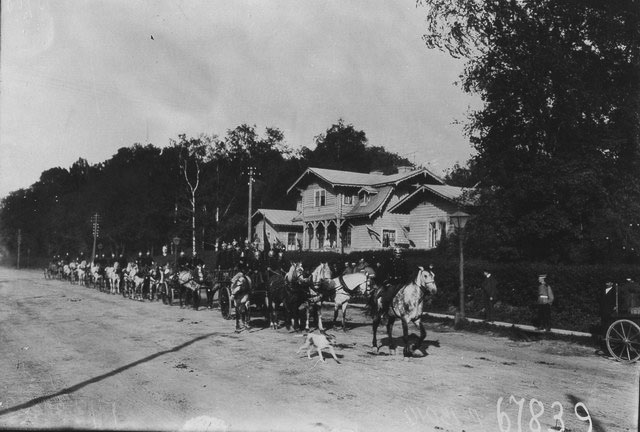 Усадьба Ульянка. Петергофская дорога.