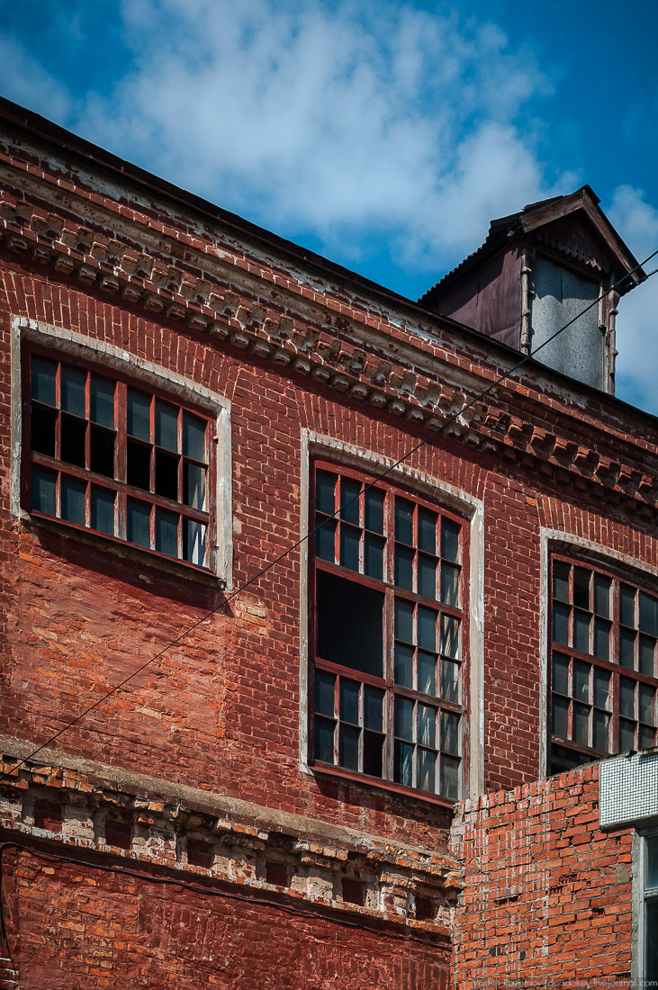 Шерстоткацкая и шелкоткацкая платочно-набивная фабрика братьев Кудиных, Московская обл., Павловский Посад, мкр. Городок.