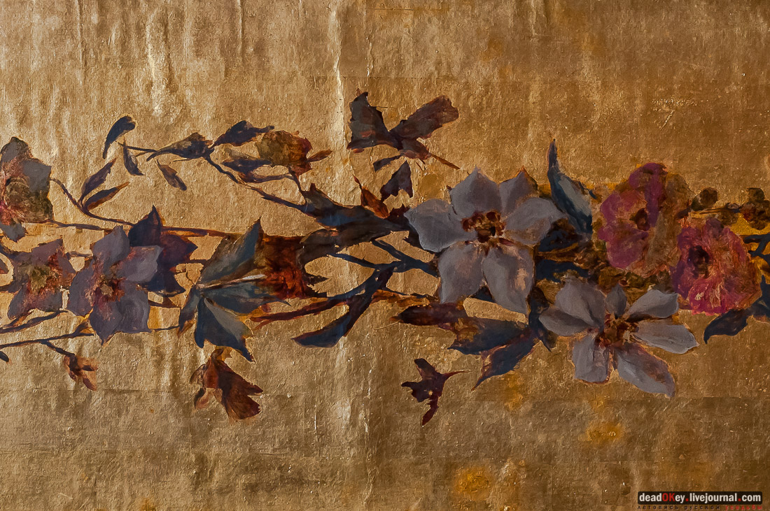 Интерьеры усадеб с цветами. С 8 марта