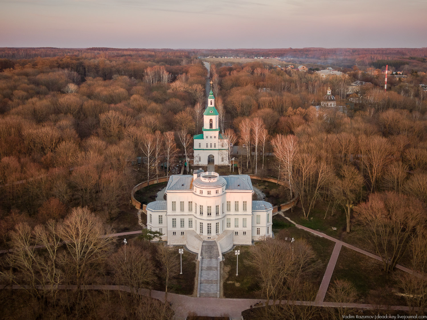 Богородицк, дворец на закате