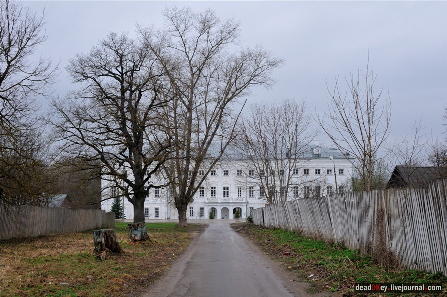 усадьба Полотняный Завод Гончаровых