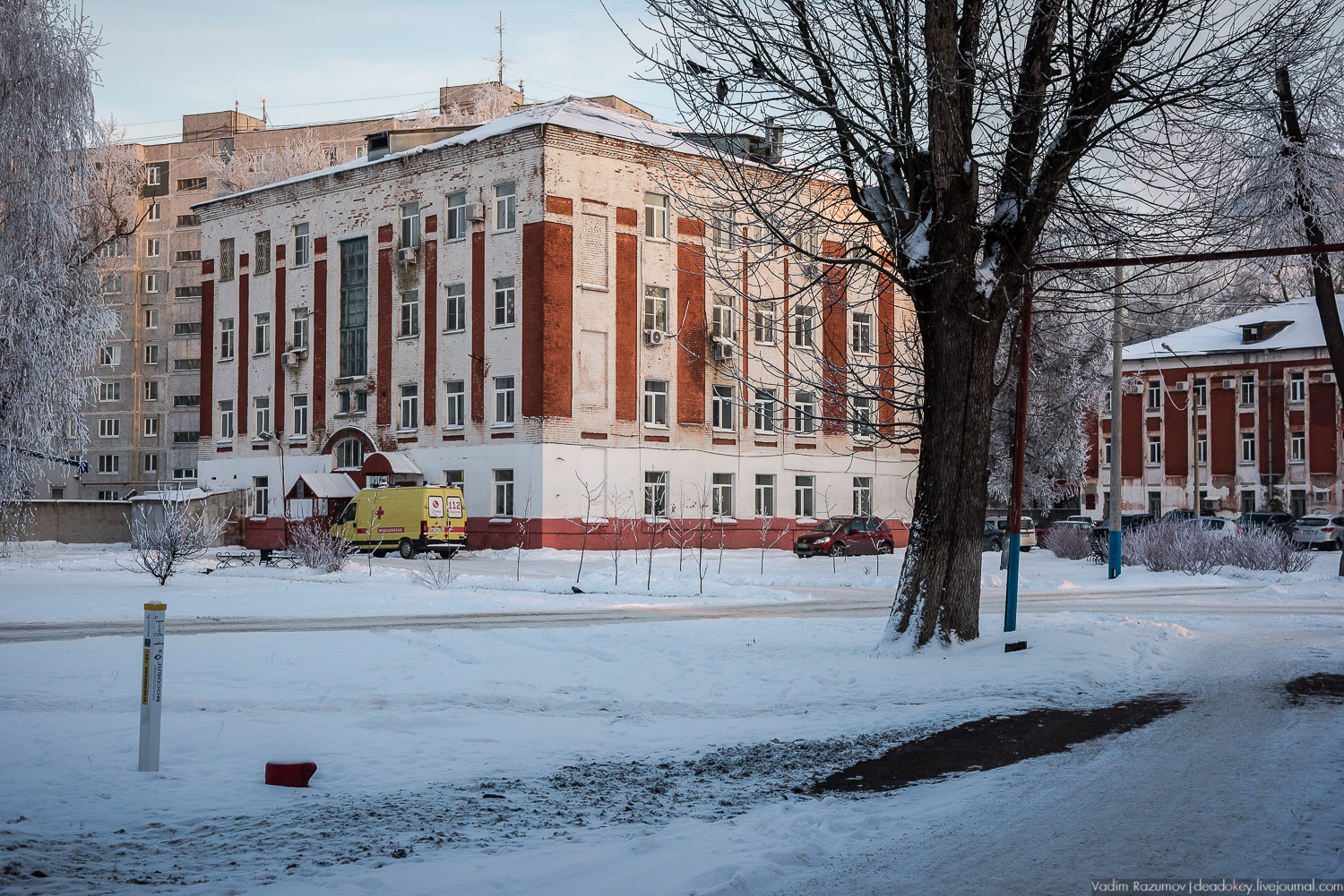 Больничный комплекс, казарма и театр в Орехово-Зуево