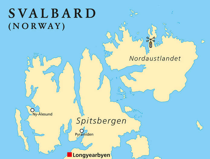 Где нацисты сдались только через 4 месяца после капитуляции? метеостанции, Шпицберген, Хаудеген», время, станции, после, немцев, Шпицбергене, «Операция, никто, пытались, вместе, через, месяца, немцы, метеостанцию, союзников, Тромсё, немецких, Сотрудники