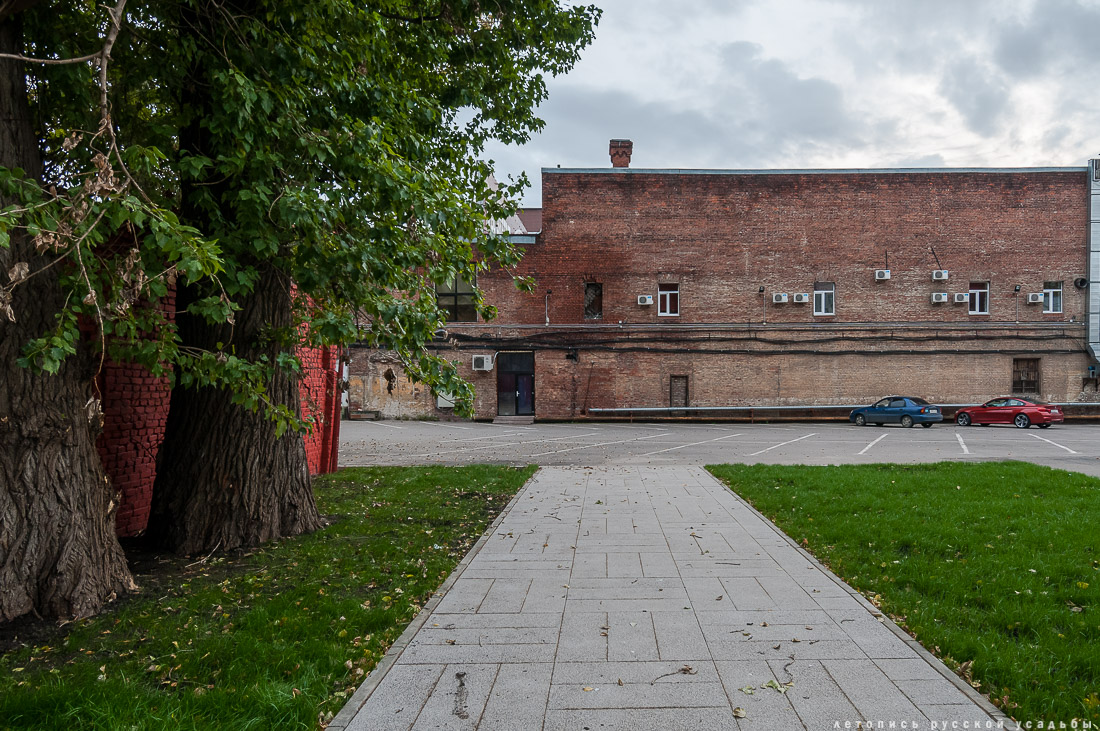 фабрика Красный Октябрь