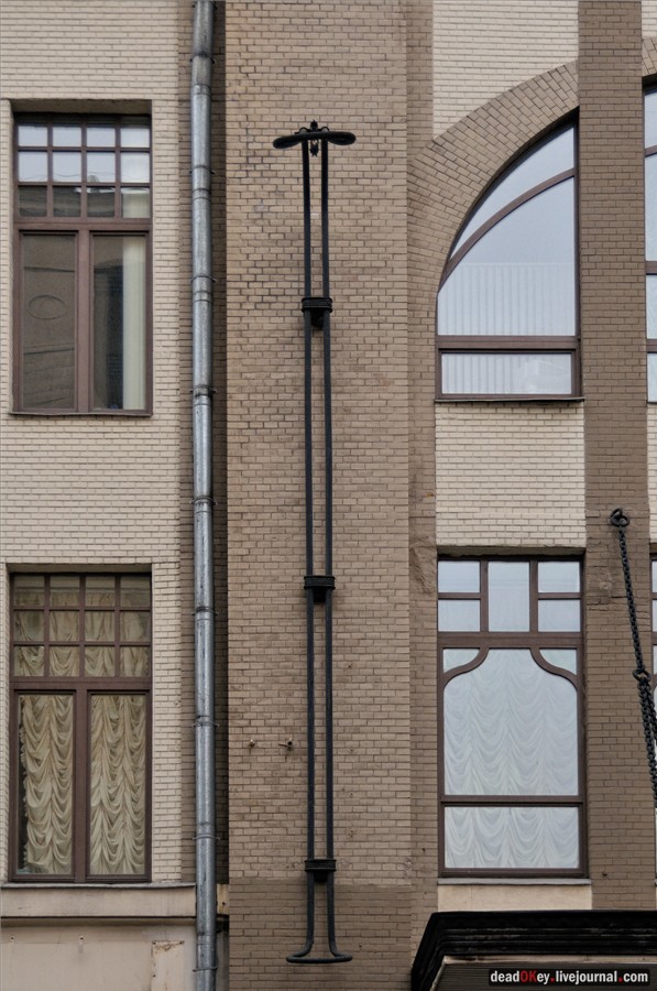 Московский столичный аукционный зал (Торговый дом Р.Б. Левиссона (Леонтьева)), 1901, архитектор А.Э. Эрихсон,ул. Большая Дмитровка, 32, Москва