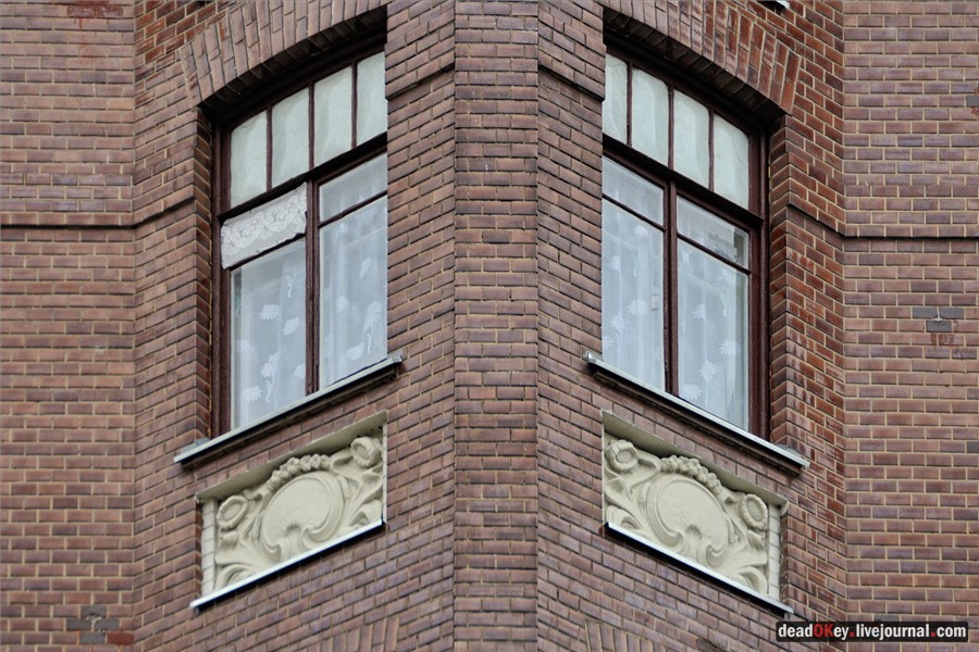 Дом московского товарищества для ссуды под заклад движимых имуществ (ломбард), 1904, архитектор А.В. Иванов, ул. Большая Дмитровка, 22