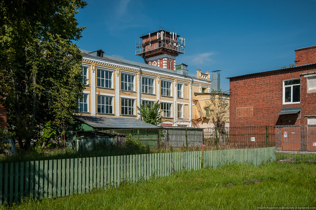 Шелкоткацкая фабрика купцов Барановых (АОЗТ Павлово-Посадский льнокомбинат, ГК Берег), МВК «Княжий Двор», Московская обл., Павлово-Посадский р-н., п.г.т. Большие Дворы.